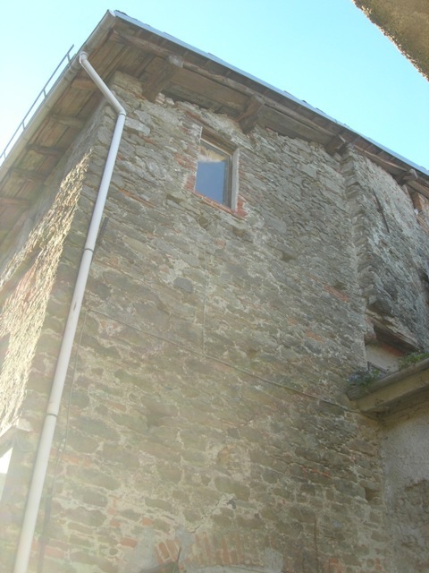 Casa indipendente in vendita a Mioglia