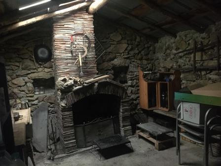 Magazzino da ristrutturare a Pontinvrea