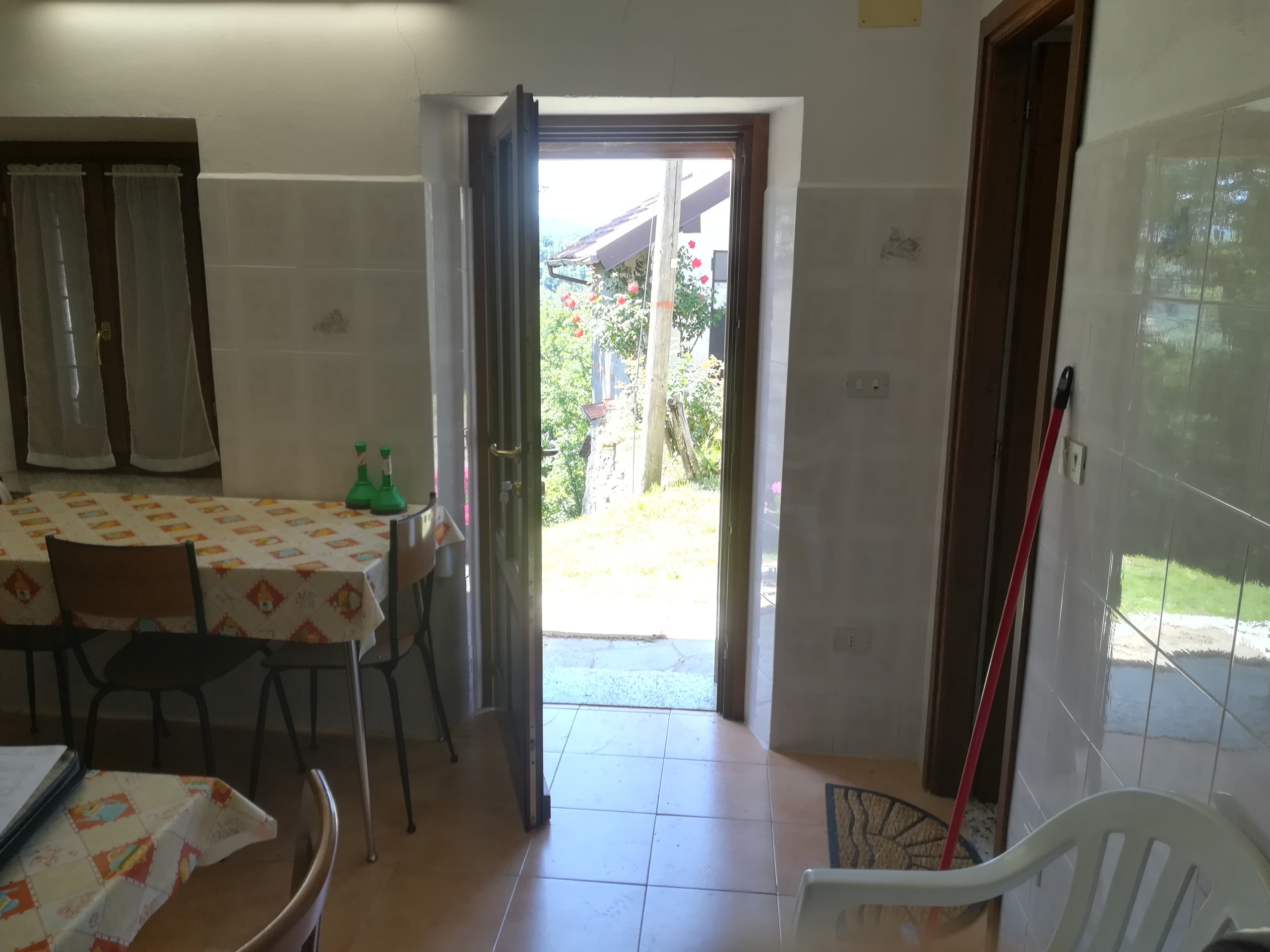 Casa indipendente in vendita a Pareto