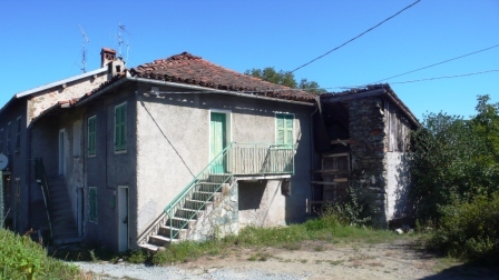 Casa indipendente con giardino a Mioglia