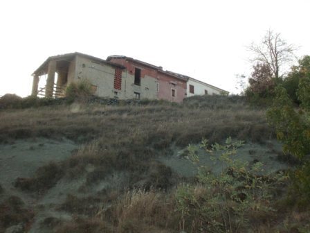 Rustico da ristrutturare a Pareto