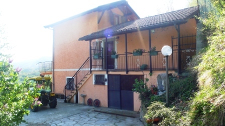 Casa indipendente in vendita a Sassello