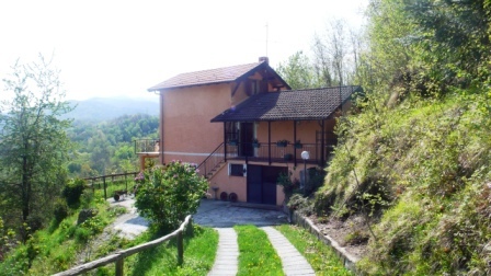 Casa indipendente in vendita a Sassello