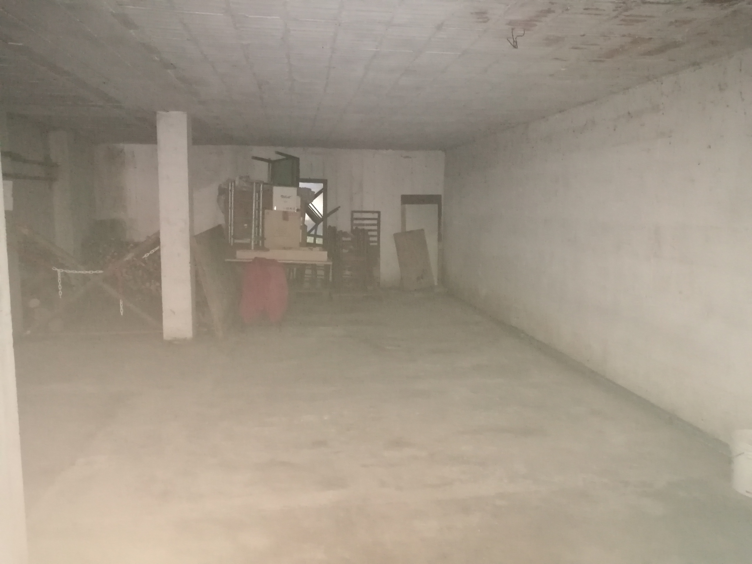 Box/Garage 40mq in vendita a Pontinvrea