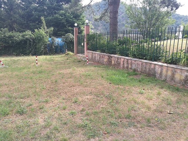 Box/Garage 40mq in vendita a Pontinvrea