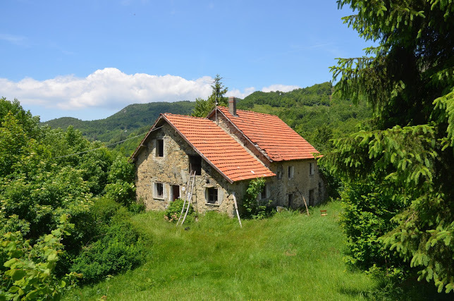 Rustico da ristrutturare in via dano, Sassello