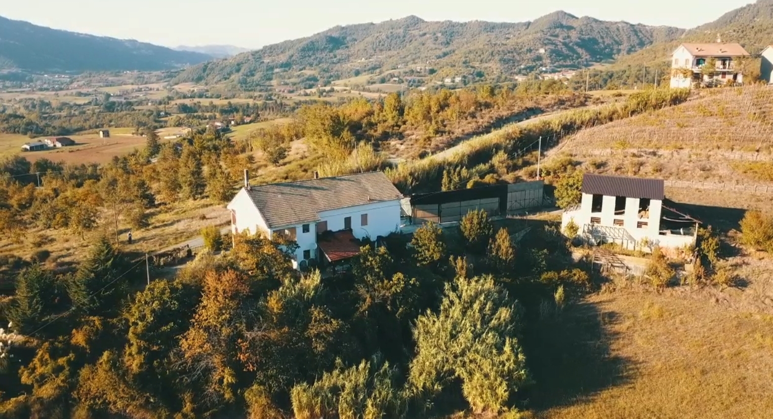 Casa indipendente con giardino in via delle ginestre 3, Cartosio