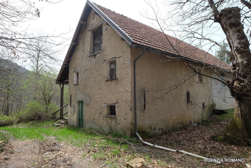 Rustico da ristrutturare a Tiglieto