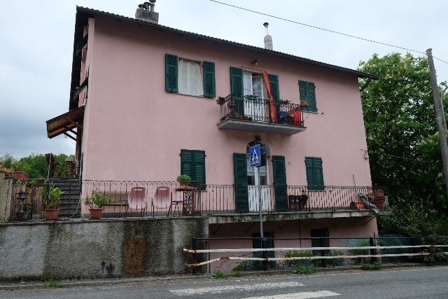 Trilocale in vendita a Tiglieto