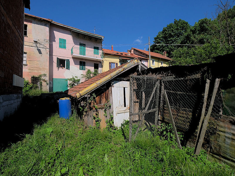 Casa indipendente con giardino a Pontinvrea