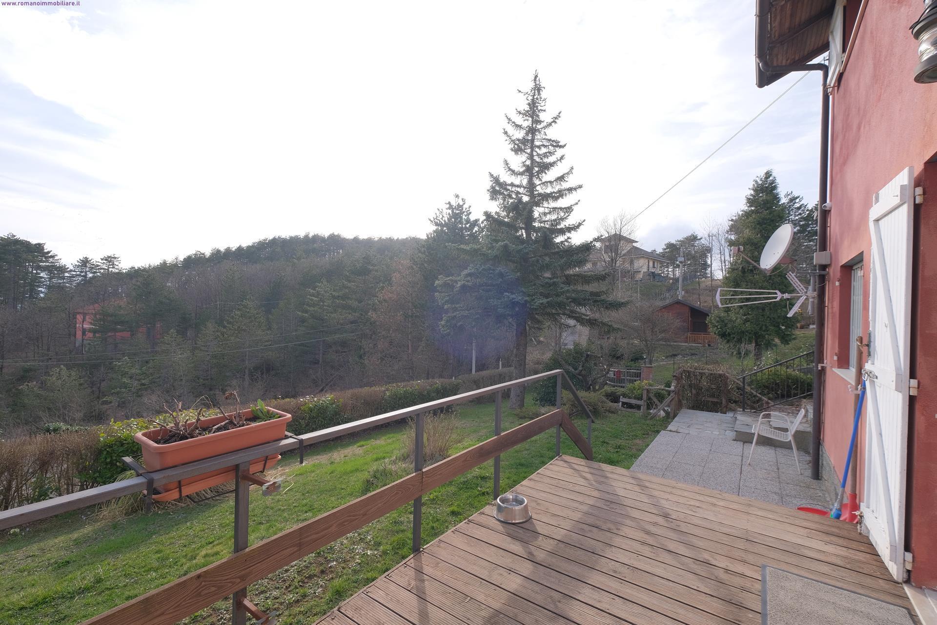 Casa indipendente con giardino a Tiglieto