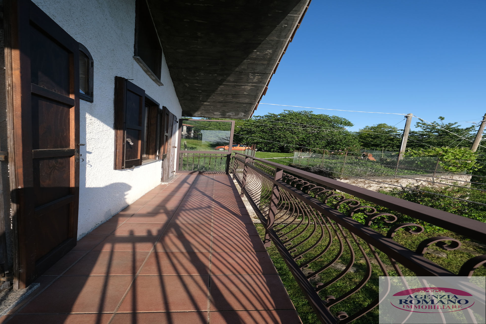 Villa con giardino a Dego