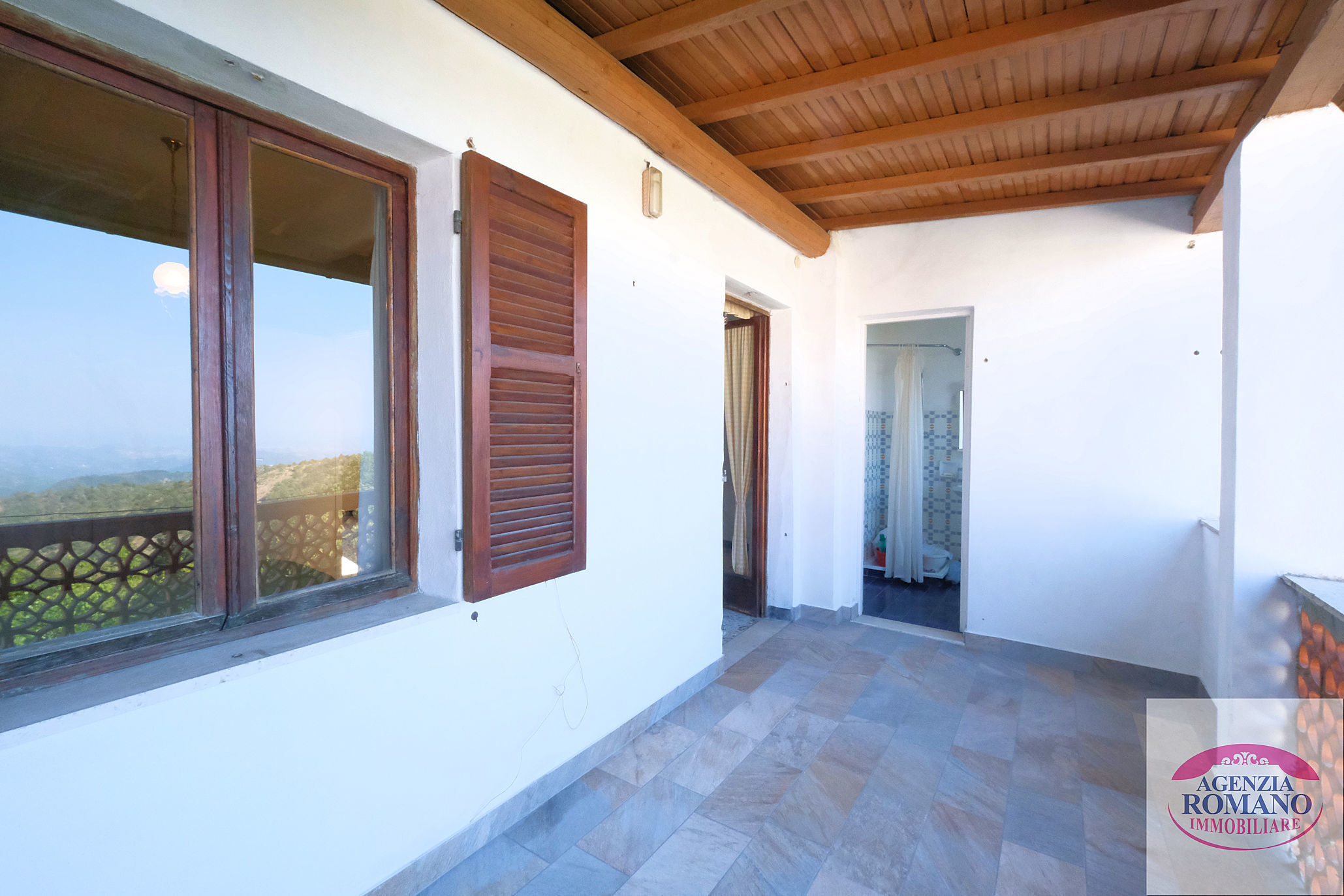 Casa indipendente da ristrutturare a Ponzone