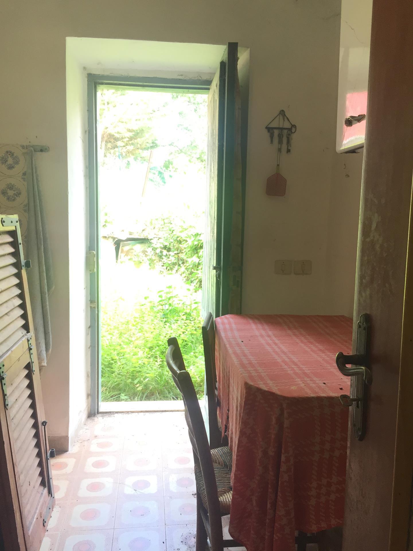 Casa indipendente in vendita a Cremolino