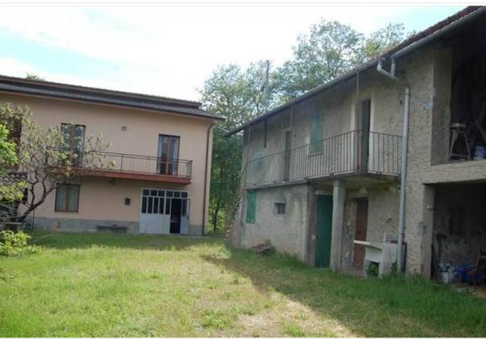 Casa indipendente con giardino a Cartosio