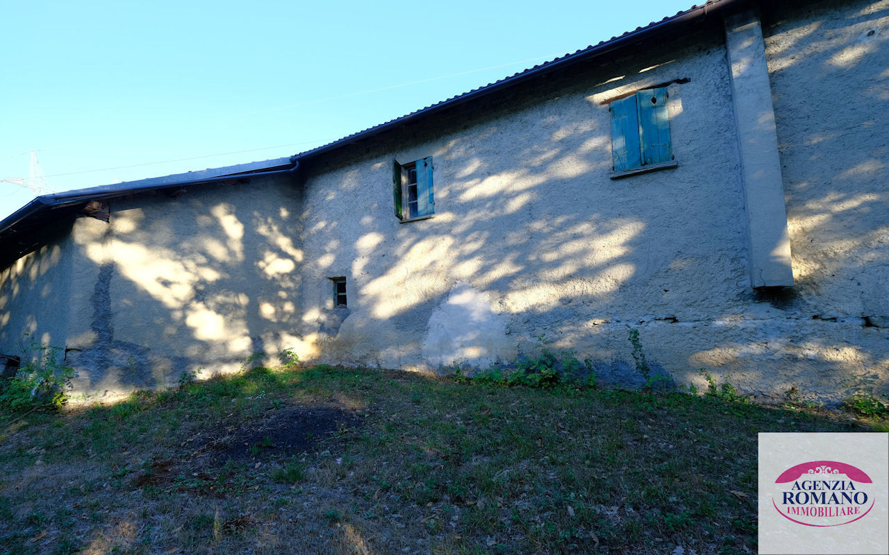 Casa indipendente con giardino a Cartosio