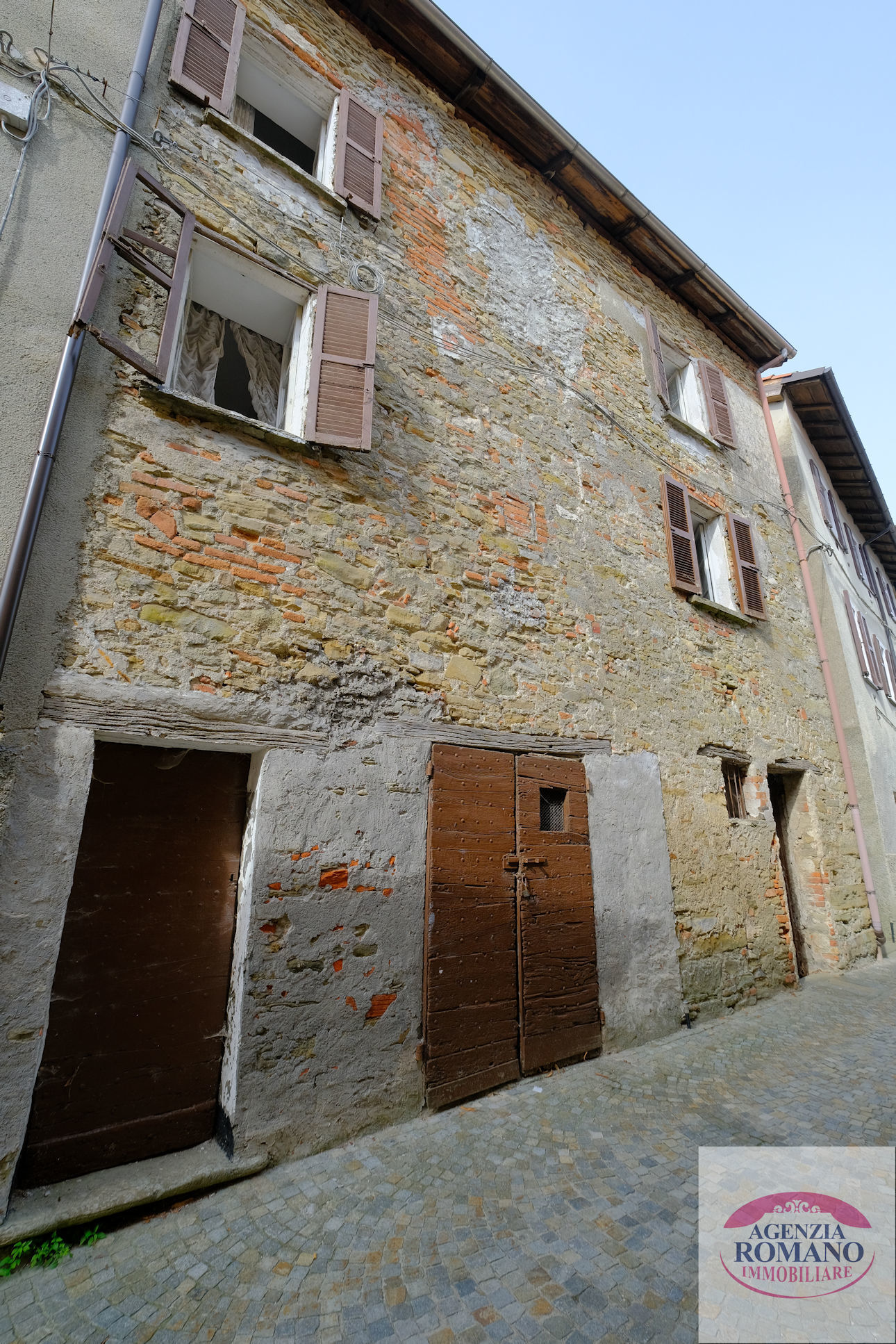 Casa indipendente con giardino a Ponzone