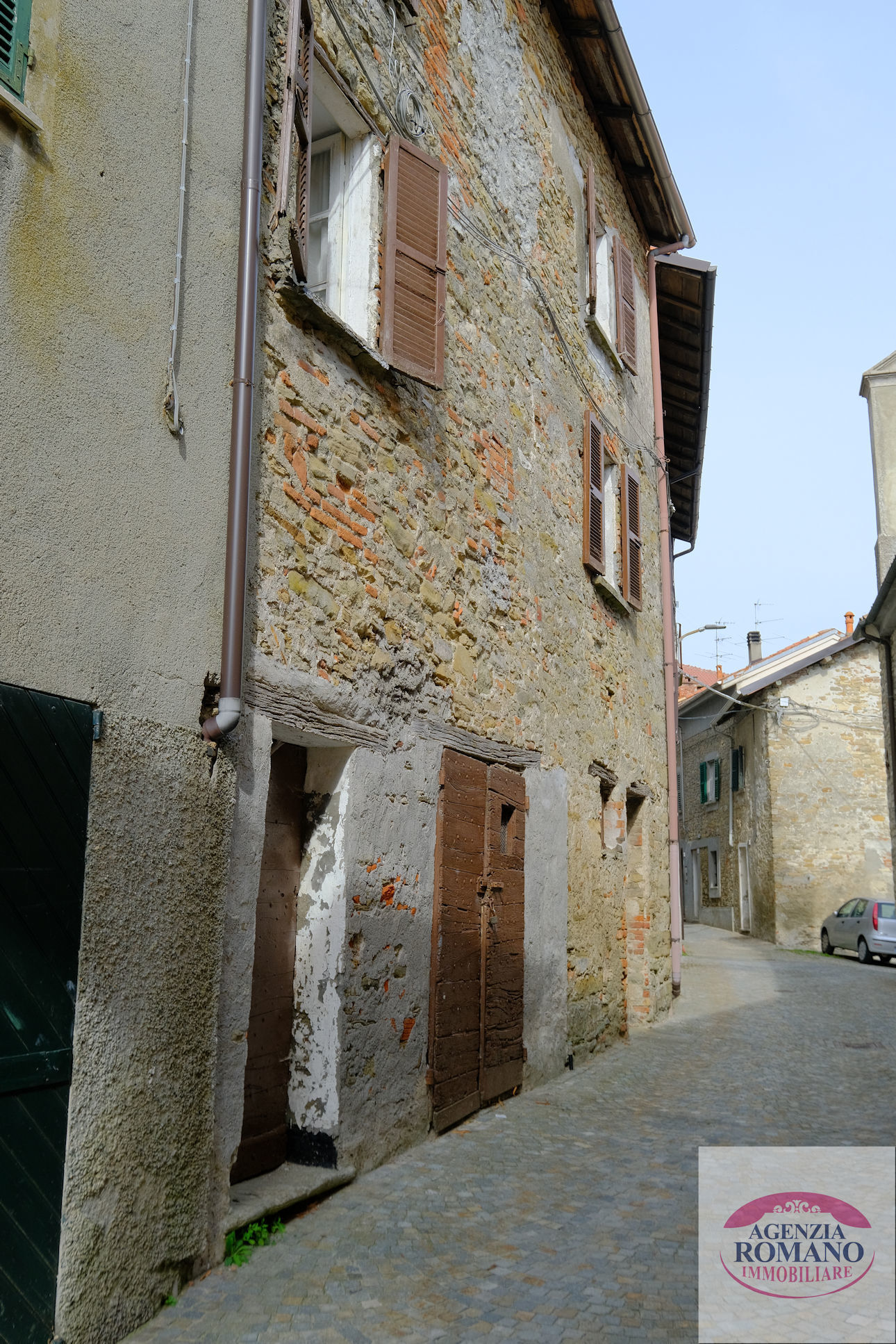 Casa indipendente con giardino a Ponzone