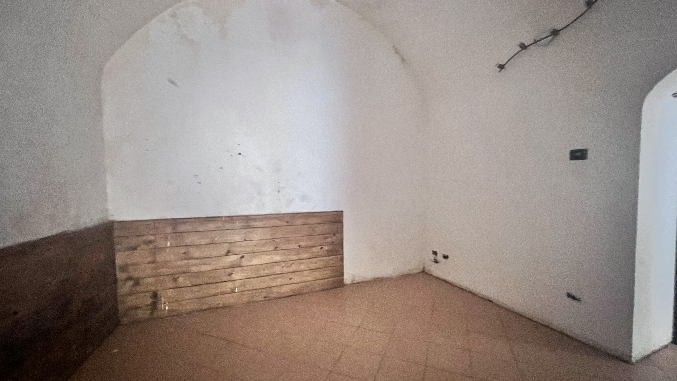 Quadrilocale da ristrutturare in via forni 13, Sassello