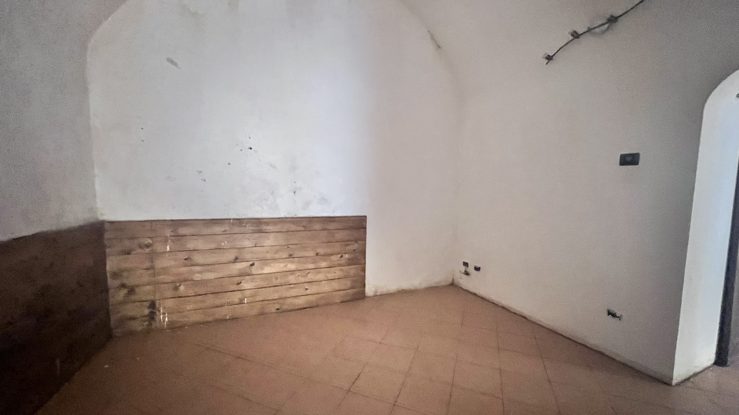 Quadrilocale da ristrutturare in via forni 13, Sassello