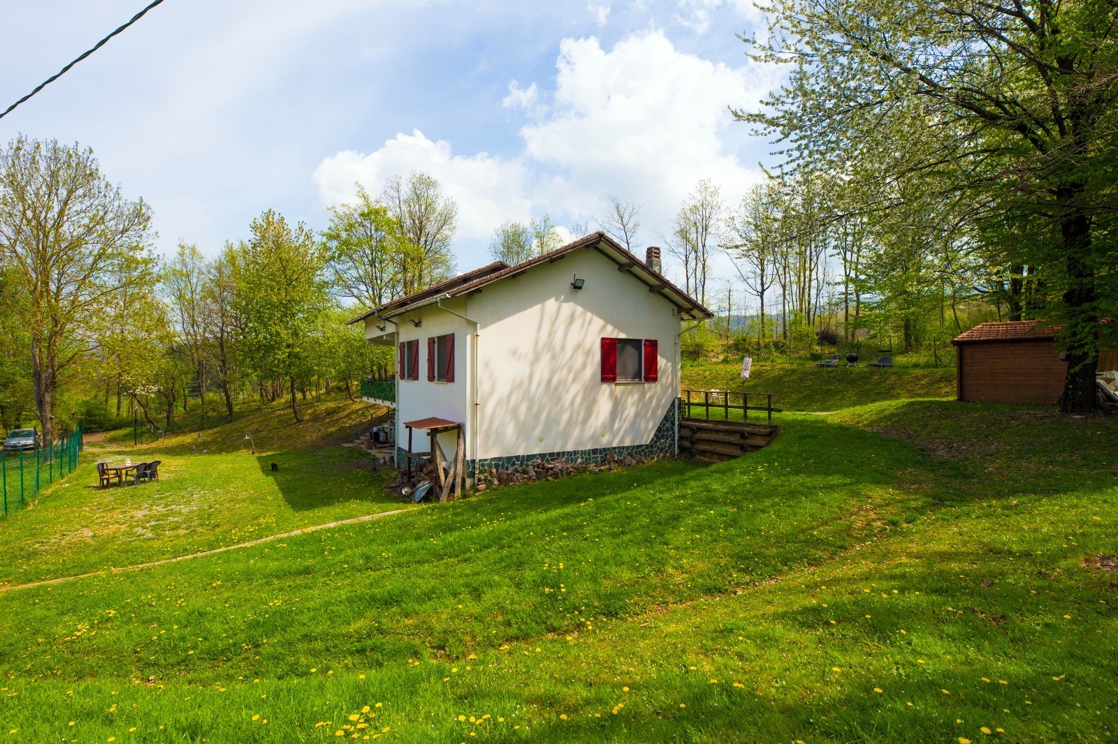 Villa con giardino in localit� coletto 45, Sassello