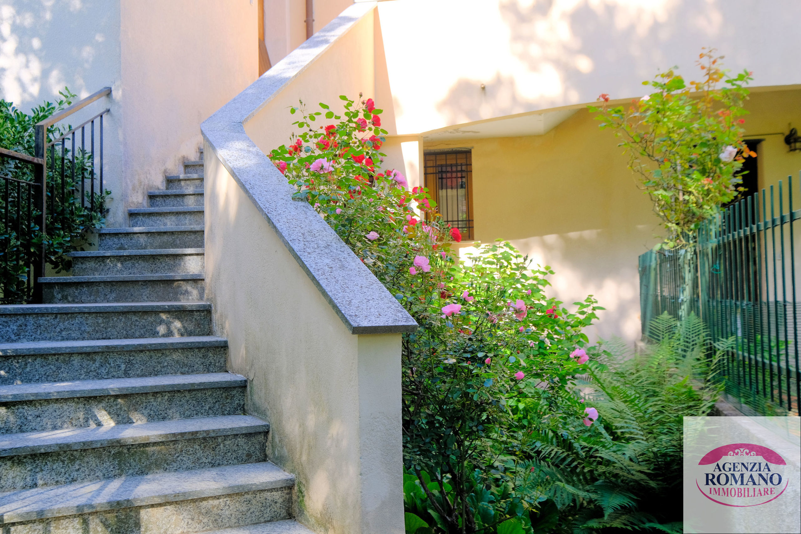 Trilocale con giardino in localita' molana 27, Sassello