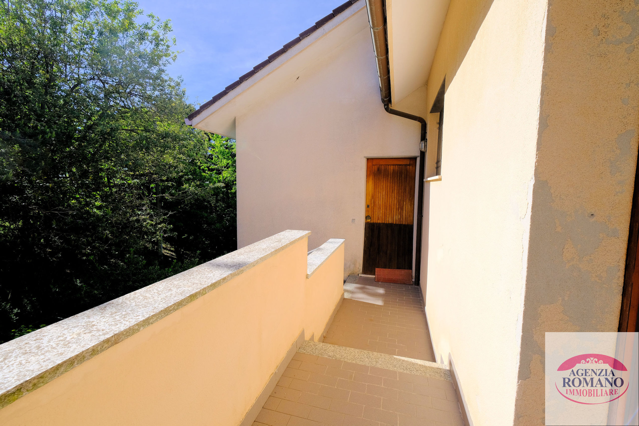 Trilocale con giardino in localita' molana 27, Sassello