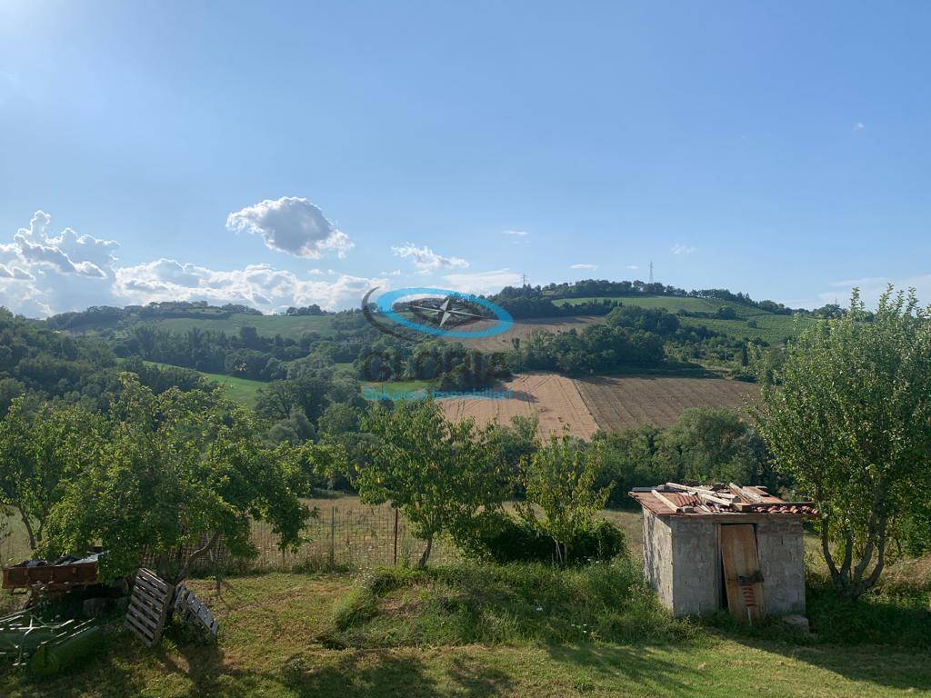 Casa singola in vendita a Cerreto d'Esi