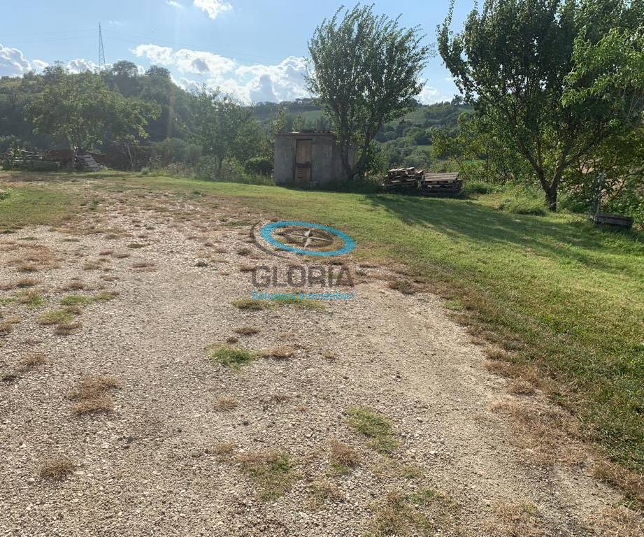 Casa singola in vendita a Cerreto d'Esi