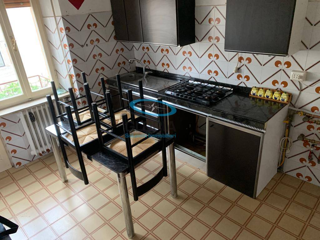 Appartamento in vendita a Fabriano, CENTRO STORICO