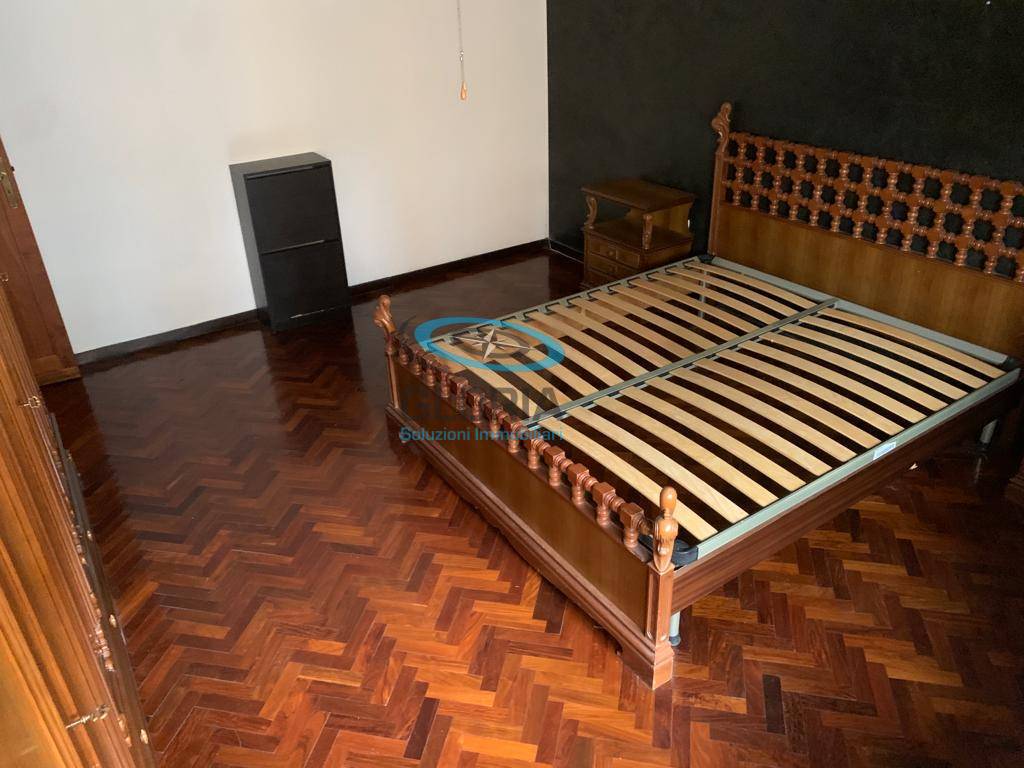 Appartamento in vendita a Fabriano, CENTRO STORICO