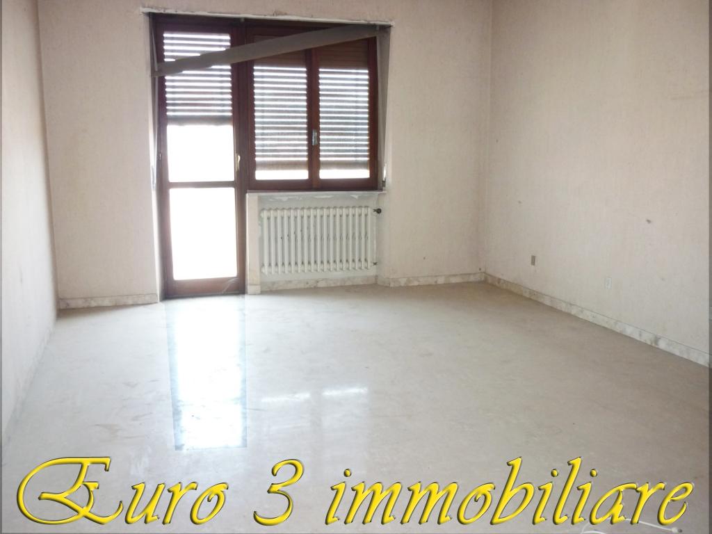 Appartamento in vendita in corso vittorio emanuele 21, Ascoli Piceno