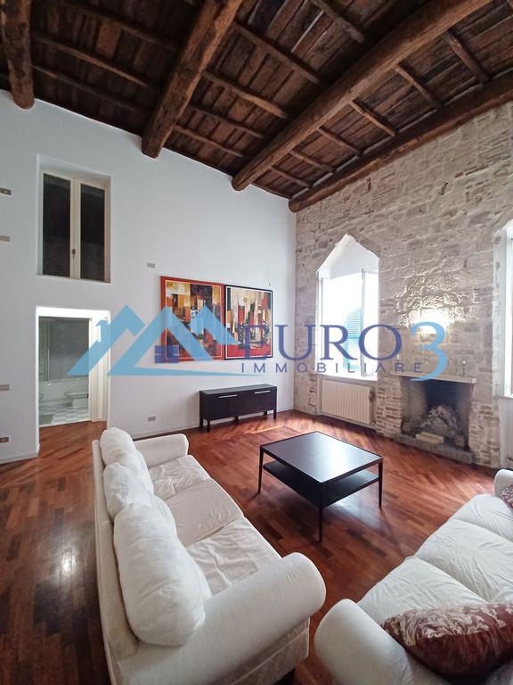 Appartamento arredato in affitto, Ascoli Piceno centro