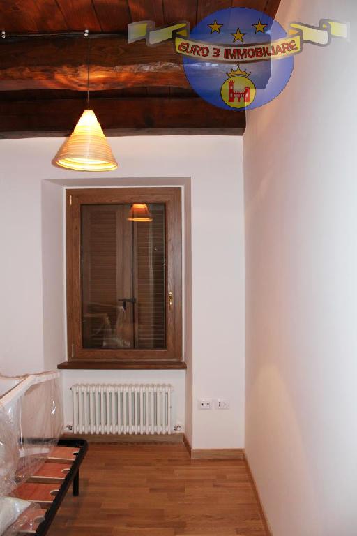 Casa indipendente ristrutturata, Ascoli Piceno centro