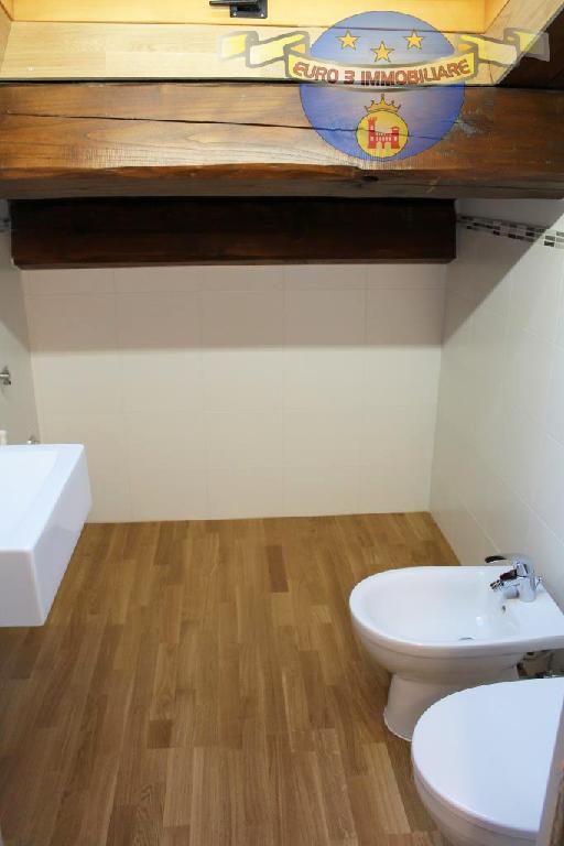 Casa indipendente ristrutturata, Ascoli Piceno centro