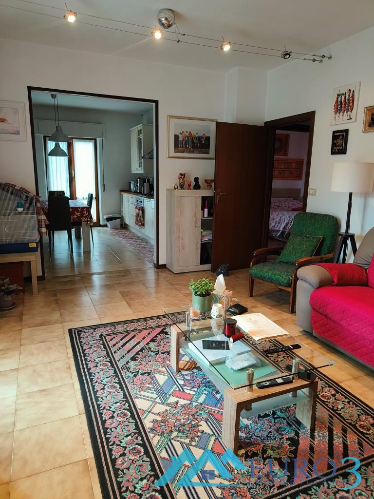 Appartamento in vendita in via assisi 20, Folignano