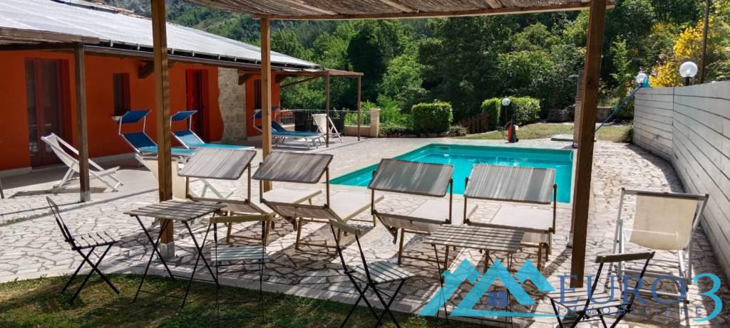 Rustico con giardino in frazione castel trosino n. 9, Ascoli Piceno