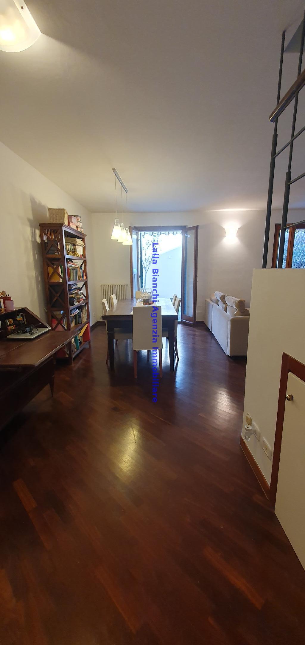 Appartamento in vendita in via massimi, Pesaro