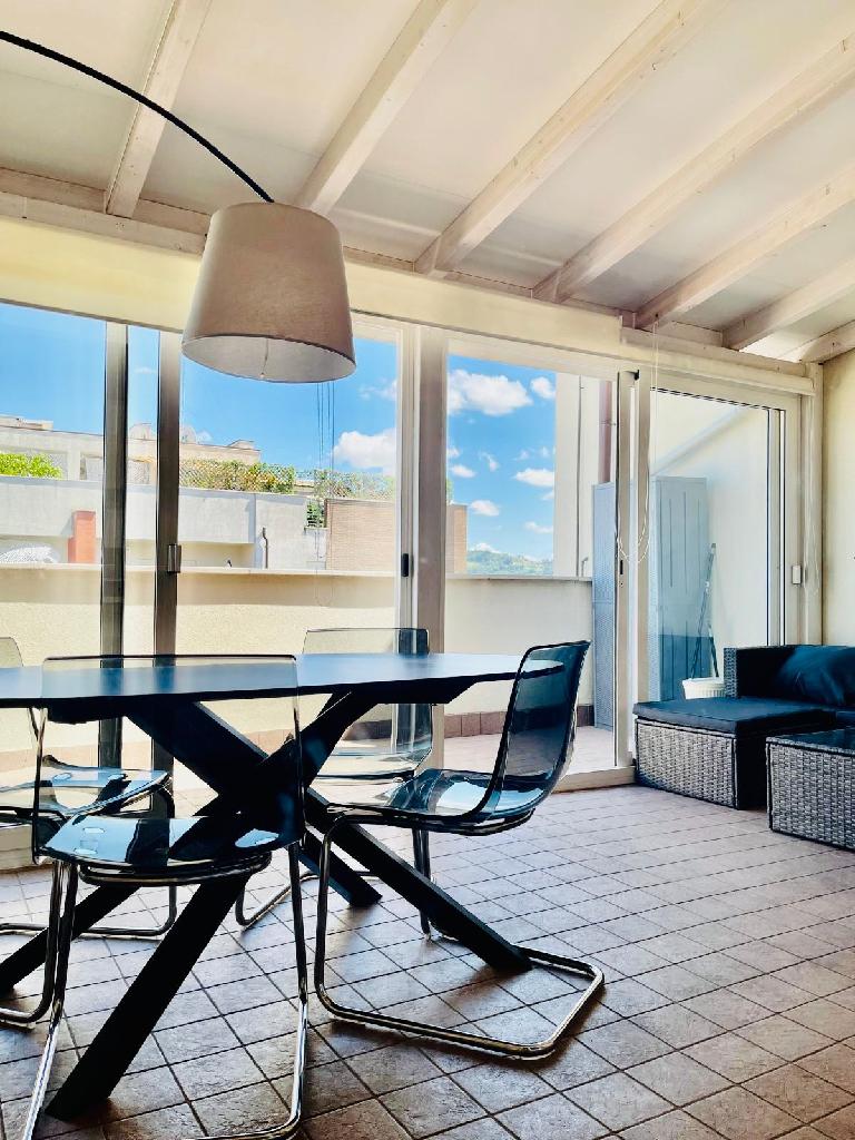 Appartamento in vendita in via dei frassini, Pesaro