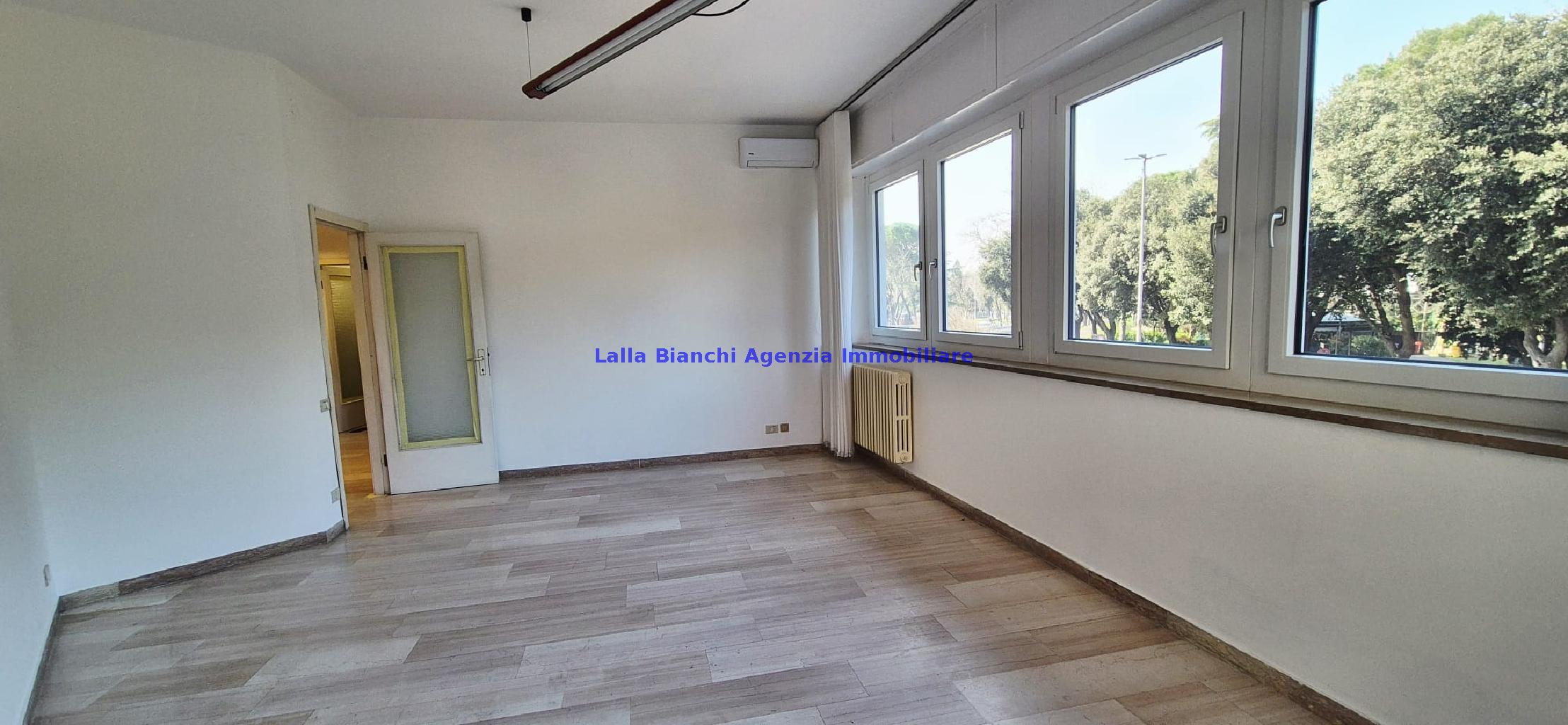 Ufficio in affitto in via 11 febbraio, Pesaro