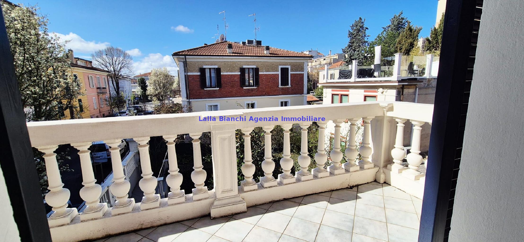 Appartamento arredato in affitto in via postumo, Pesaro