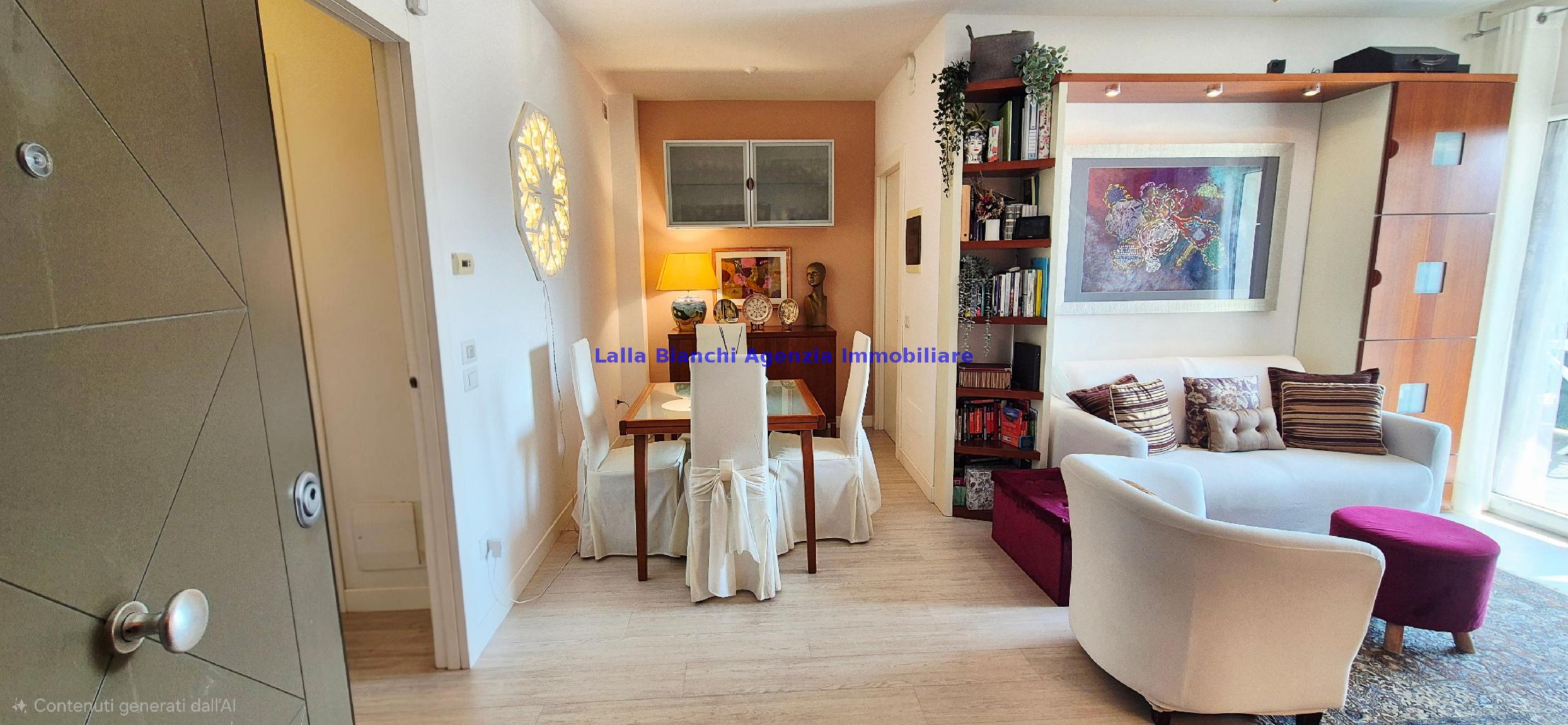 Appartamento con terrazzi in via dei tigli, Pesaro