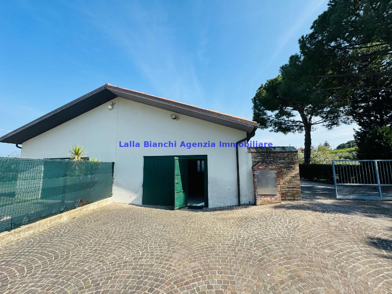 Casa indipendente in vendita in sant'andrea in villis, Fano