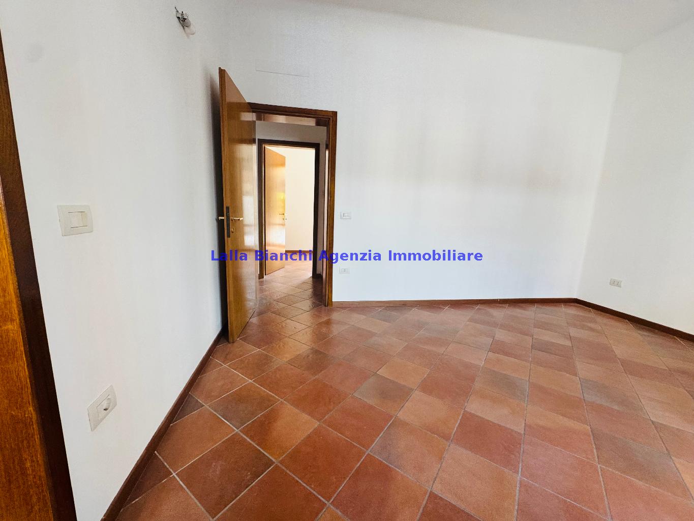 Appartamento arredato in affitto in viale xxiv maggio, Pesaro