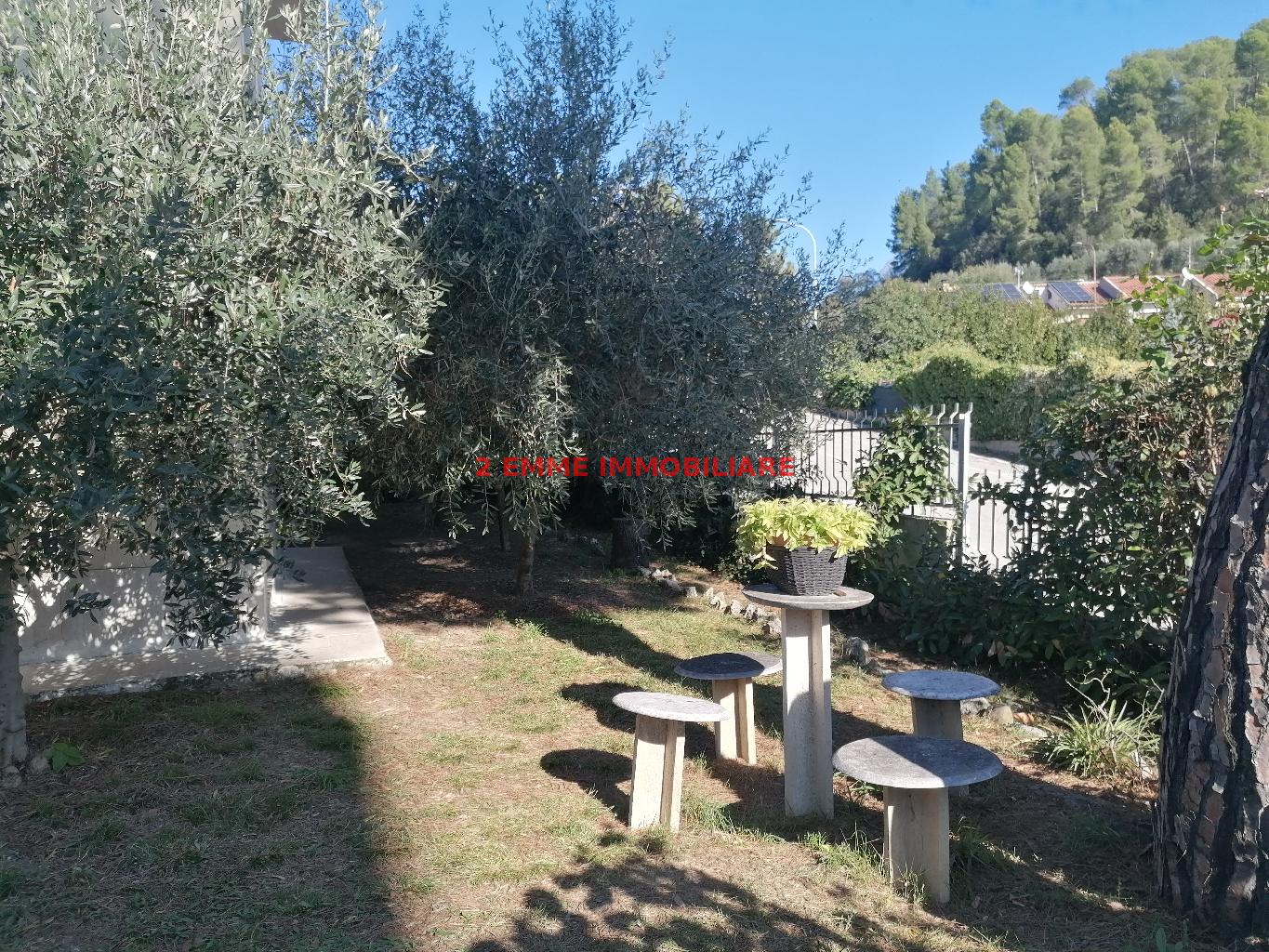 Villa con giardino, Ascoli Piceno monticelli