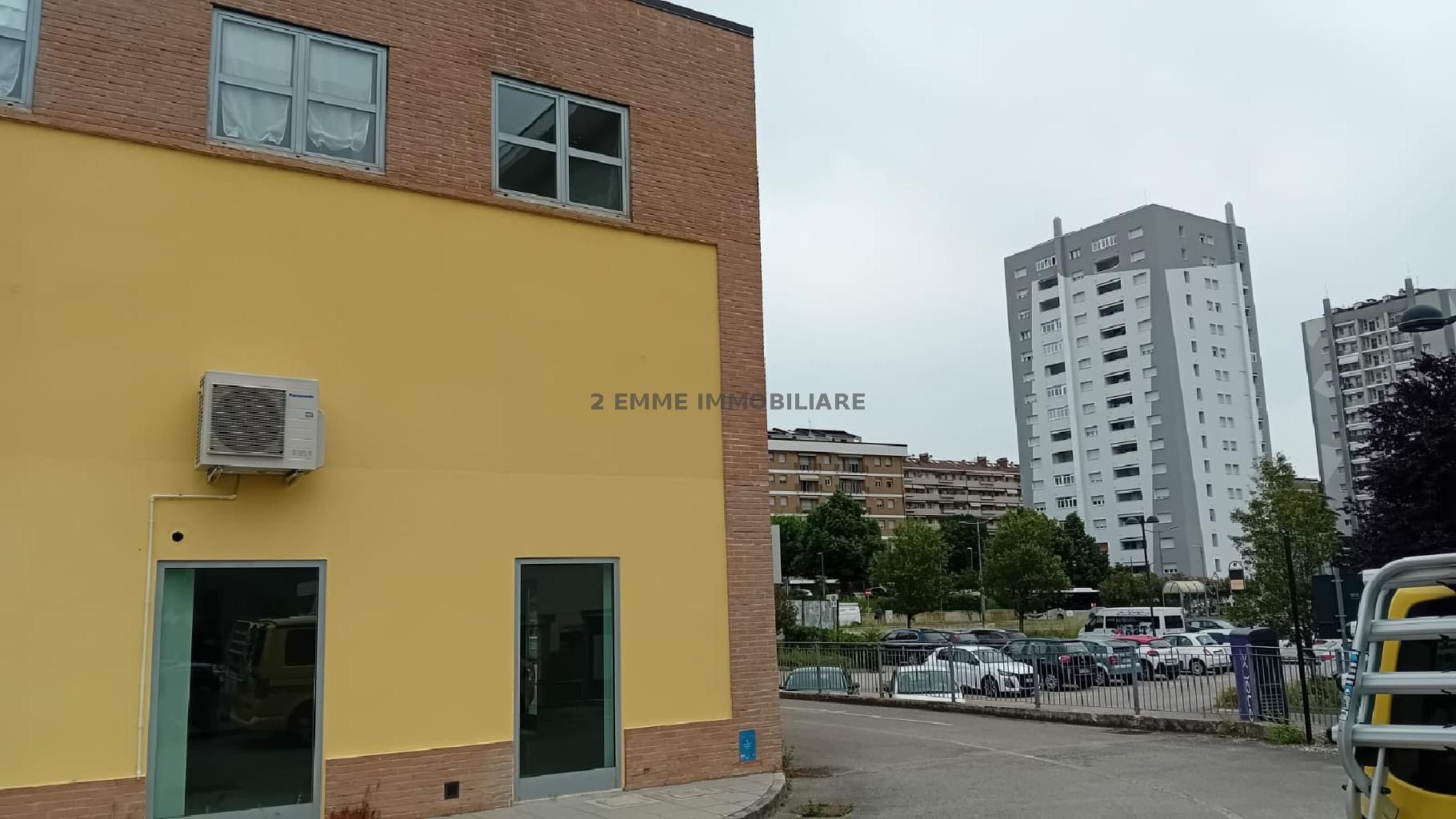 Locale commerciale nuova in largo degli aranci 12/a, Ascoli Piceno