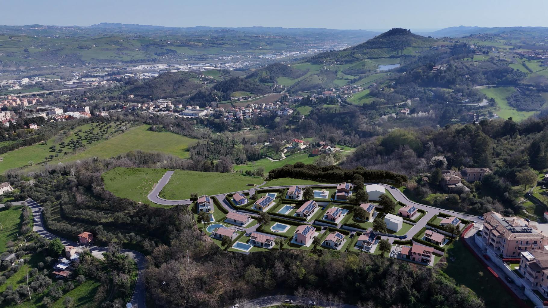Villa con giardino in via palazzolo, Folignano