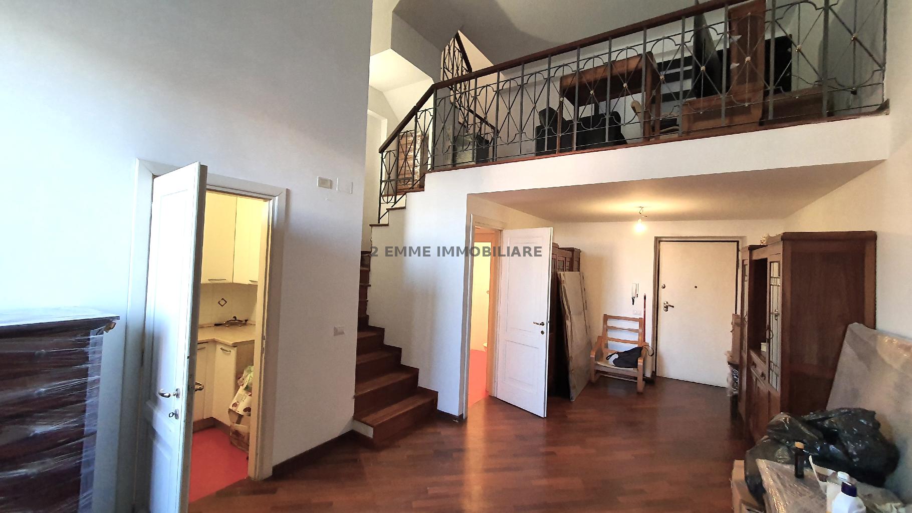 Attico arredato in affitto, Ascoli Piceno centro storico