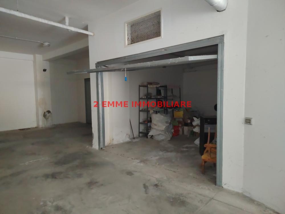 Box/Garage 25mq in vendita in via giovanni amadio 21, Ascoli Piceno