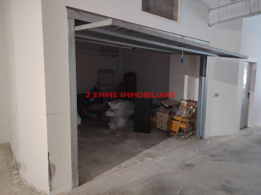 Box/Garage 25mq in vendita in via giovanni amadio 21, Ascoli Piceno